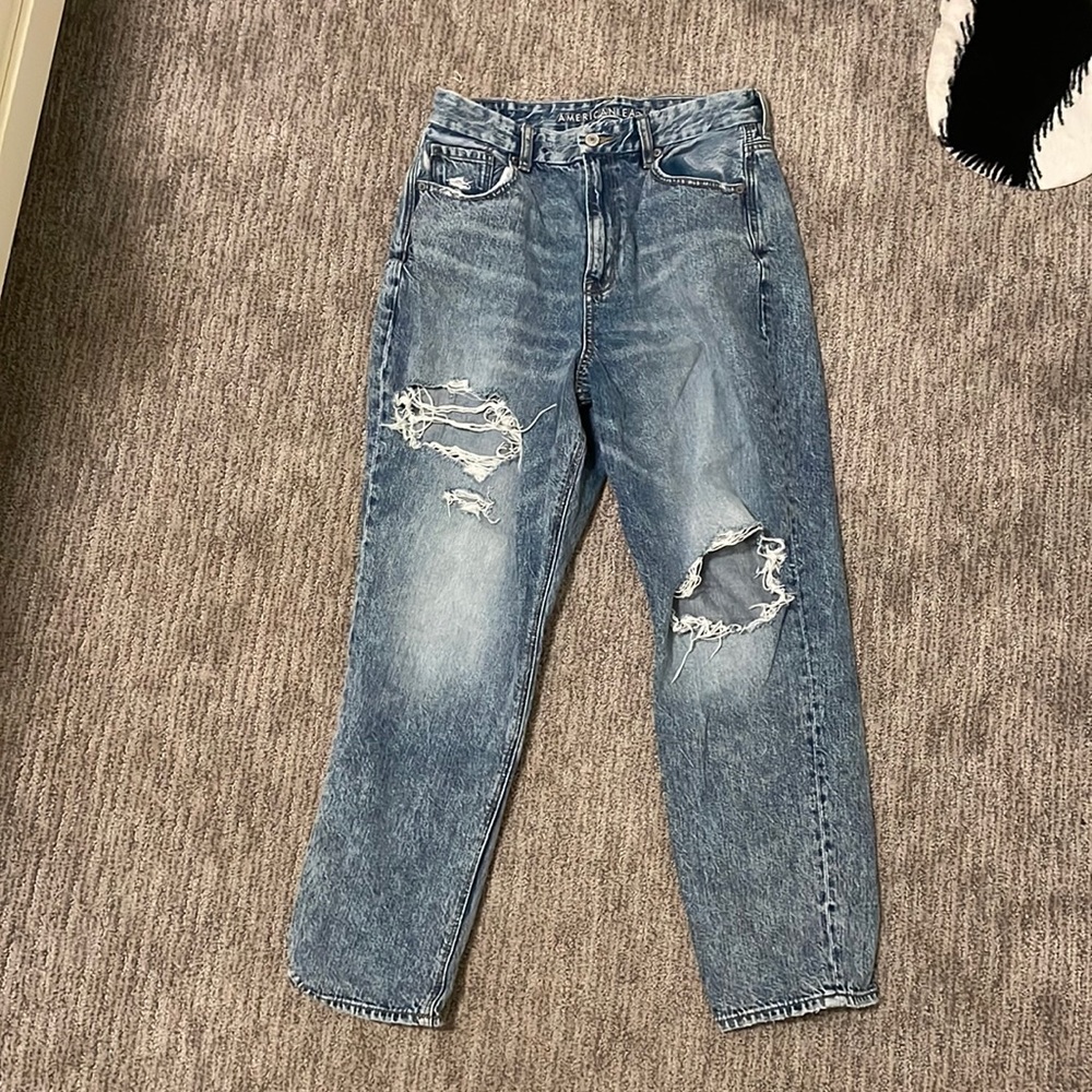 American Eagle jeans size 10 regular “curvy mom jean”